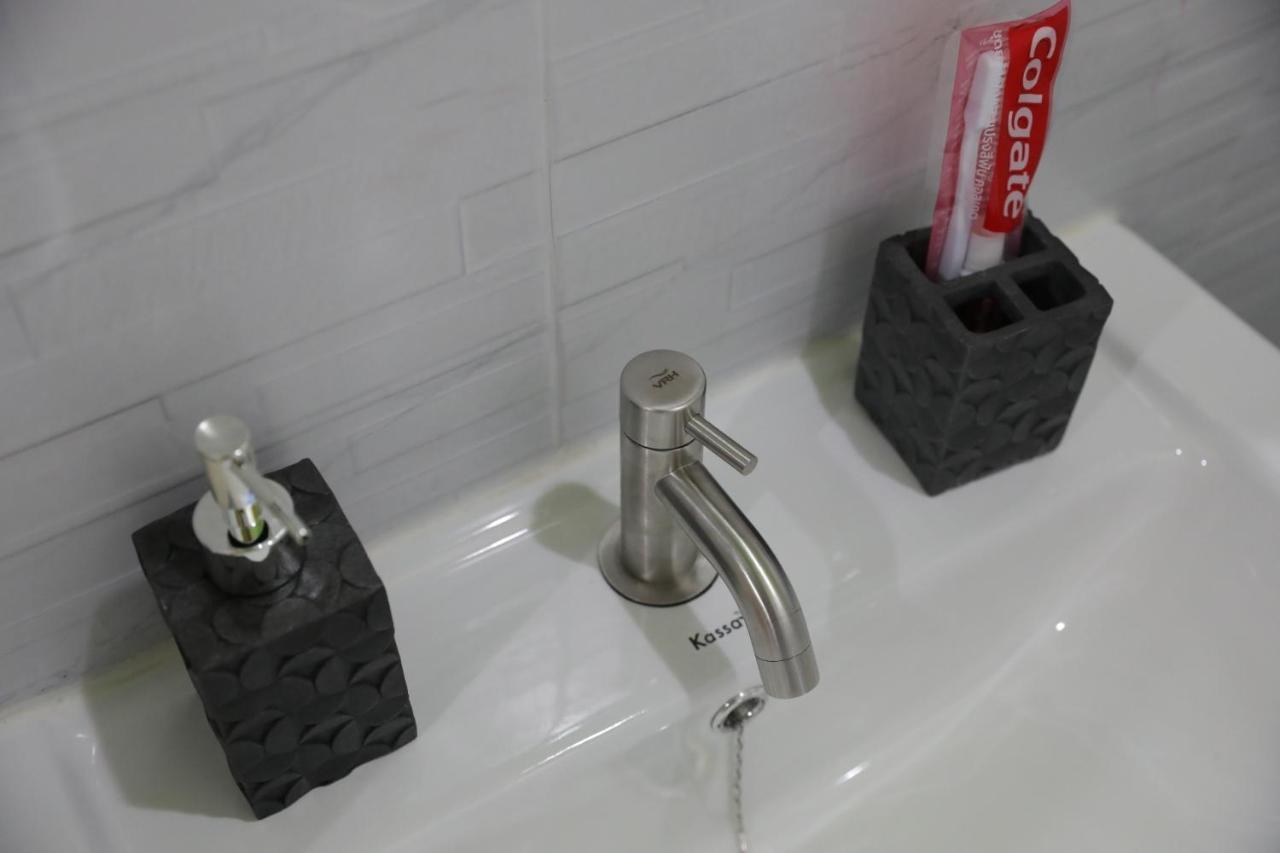 Interpartie Hotel (Adults Only) Bangkok Dış mekan fotoğraf
