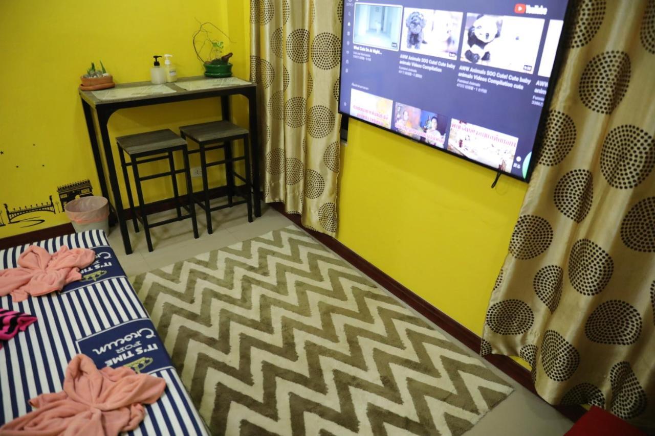 Interpartie Hotel (Adults Only) Bangkok Dış mekan fotoğraf