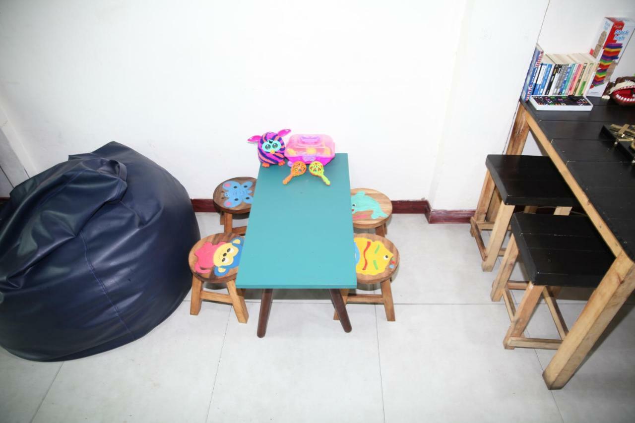 Interpartie Hotel (Adults Only) Bangkok Dış mekan fotoğraf
