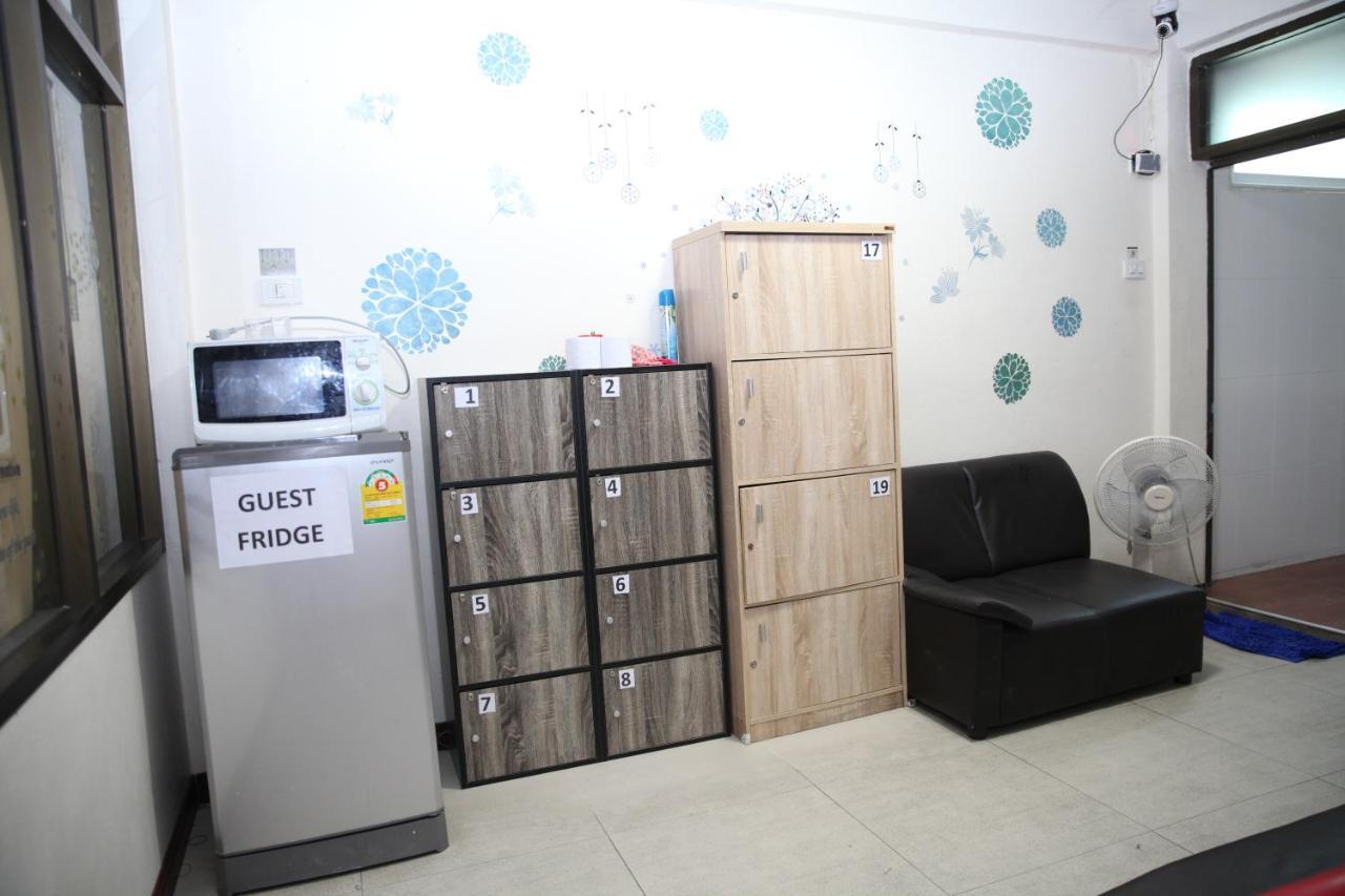 Interpartie Hotel (Adults Only) Bangkok Dış mekan fotoğraf